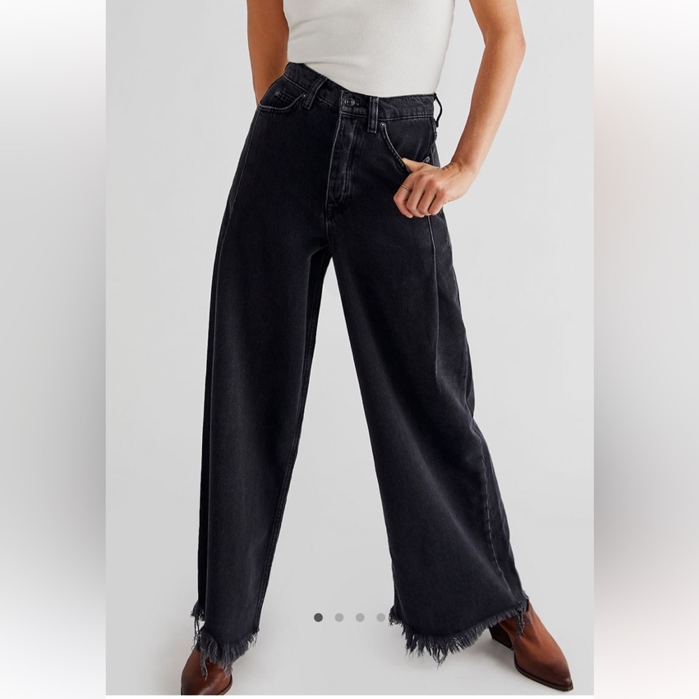 NWT We the free slouchy old west high rise black jeans - 25